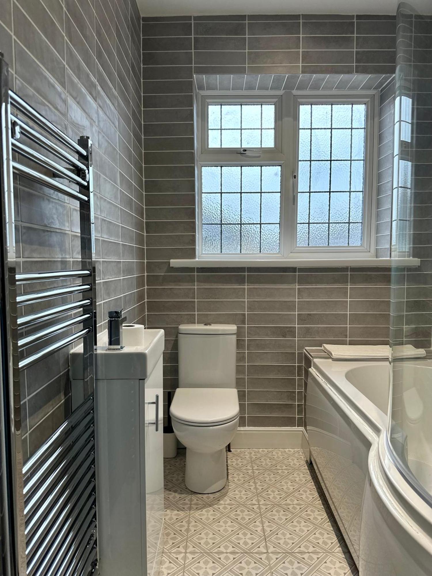 Clover Lodge Portsmouth Luxury Home With Off Road Free Parking 외부 사진