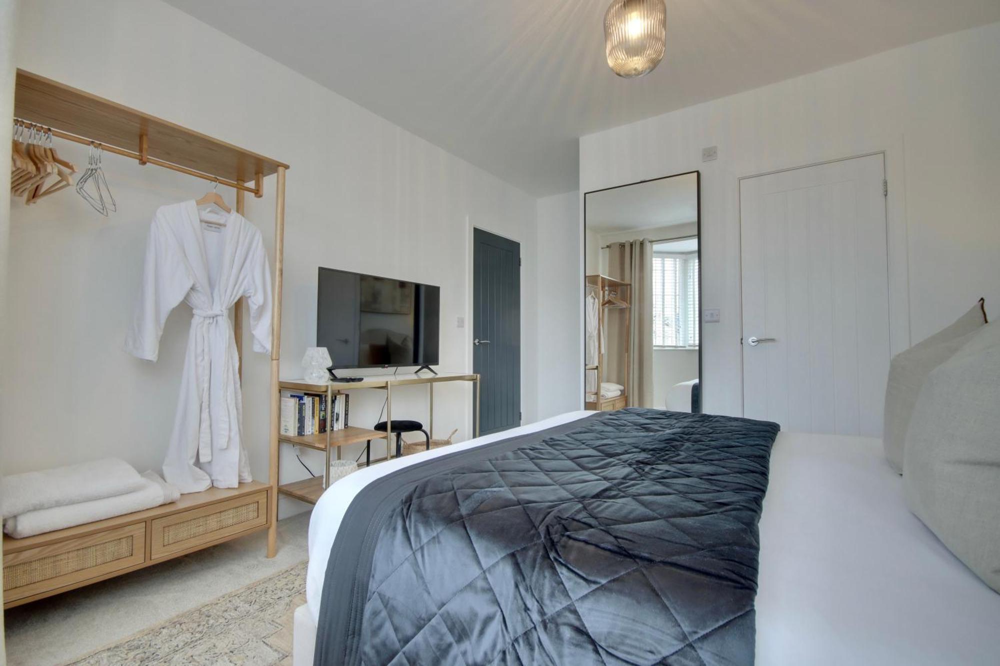 Clover Lodge Portsmouth Luxury Home With Off Road Free Parking 외부 사진