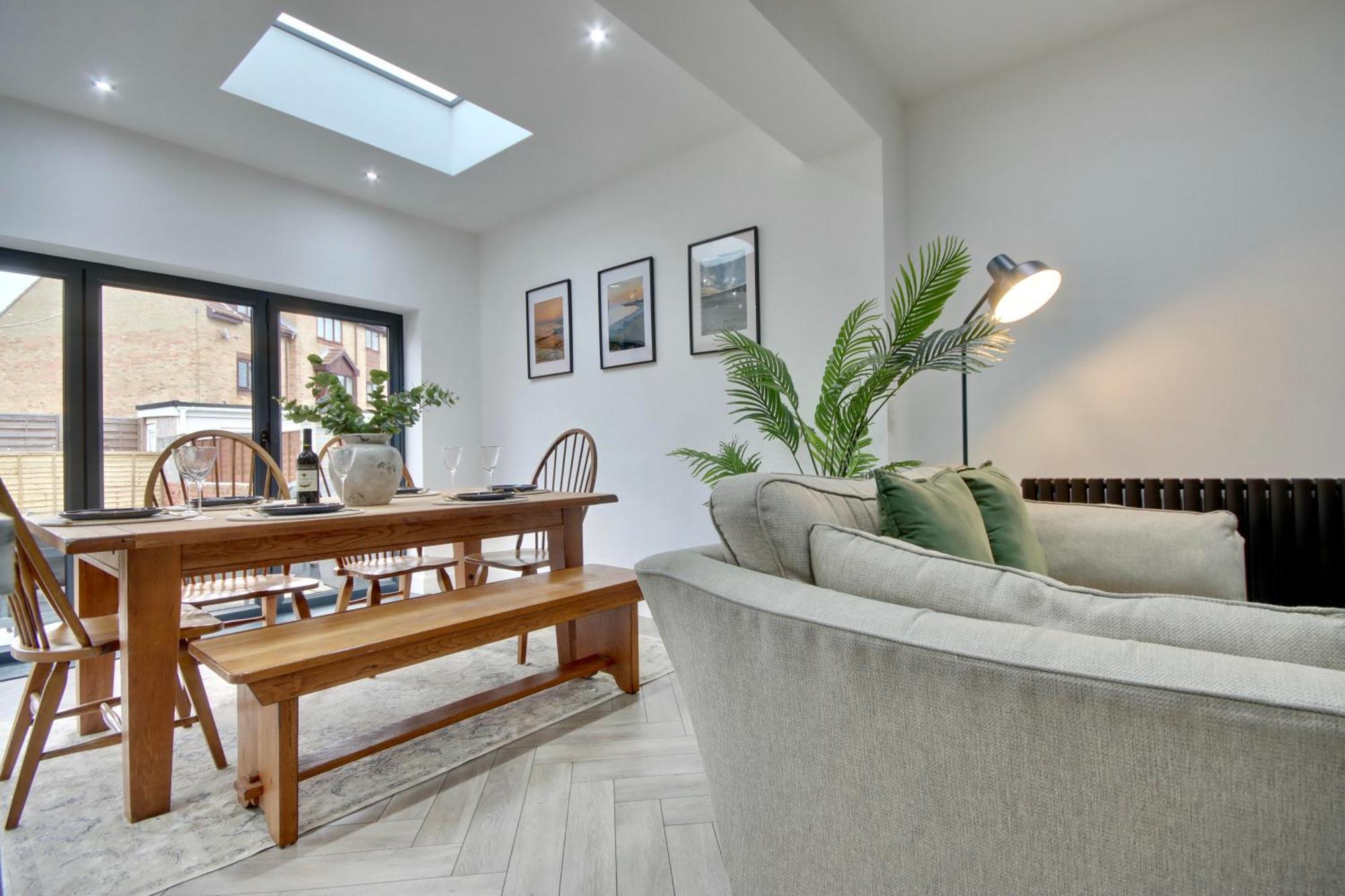 Clover Lodge Portsmouth Luxury Home With Off Road Free Parking 외부 사진